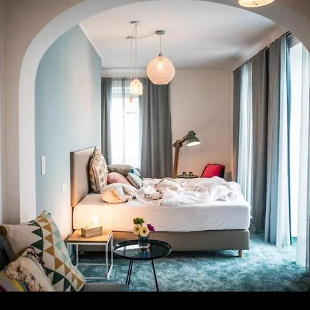 Strandhaus Am Woerthersee