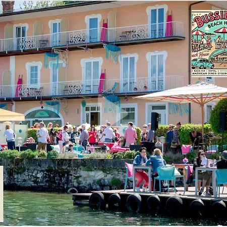 Strandhaus Am Woerthersee ホテル