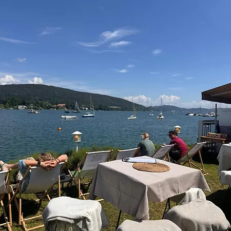 Strandhaus Am Woerthersee * Velden am Wörthersee