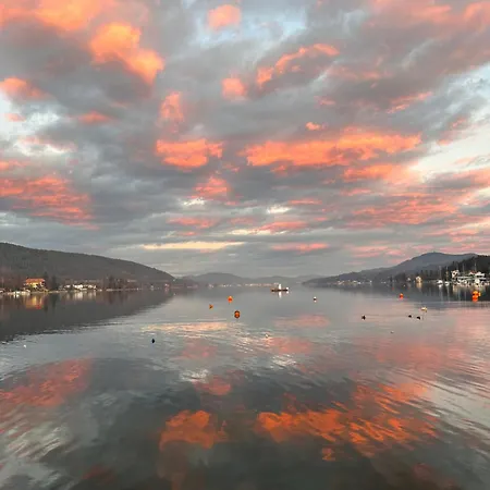 Strandhaus Am Woerthersee * 벨덴암워스에르시