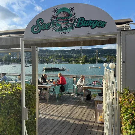 호텔 Strandhaus Am Woerthersee *