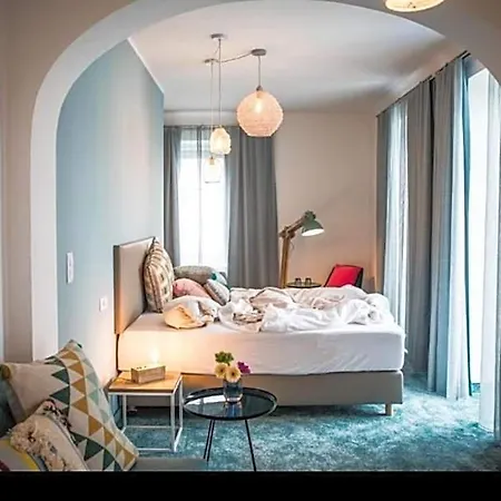 Strandhaus Am Woerthersee Hotel