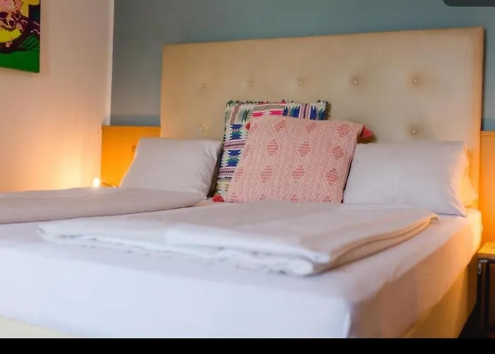 Strandhaus Am Woerthersee Hotel *