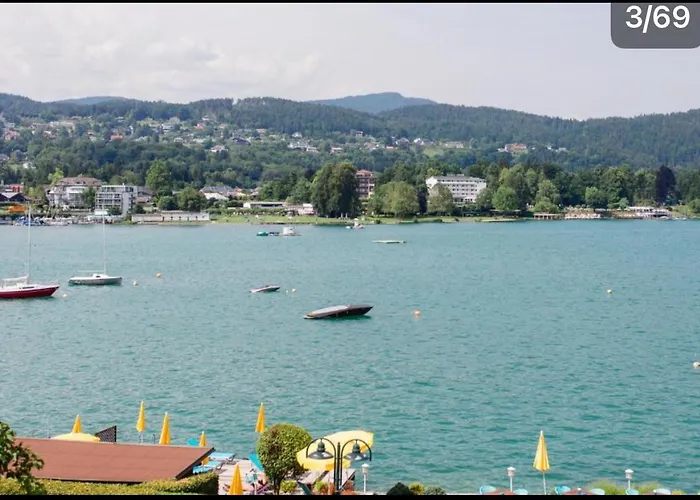 Strandhaus Am Woerthersee Hotel Velden am Wörthersee