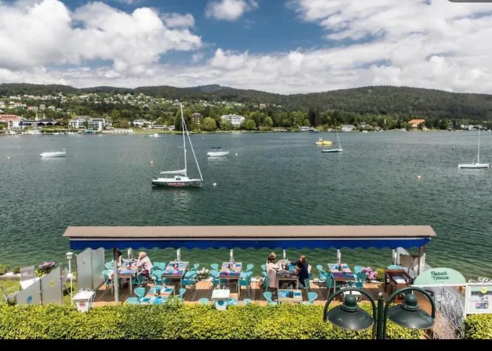 Hotel Strandhaus Am Woerthersee