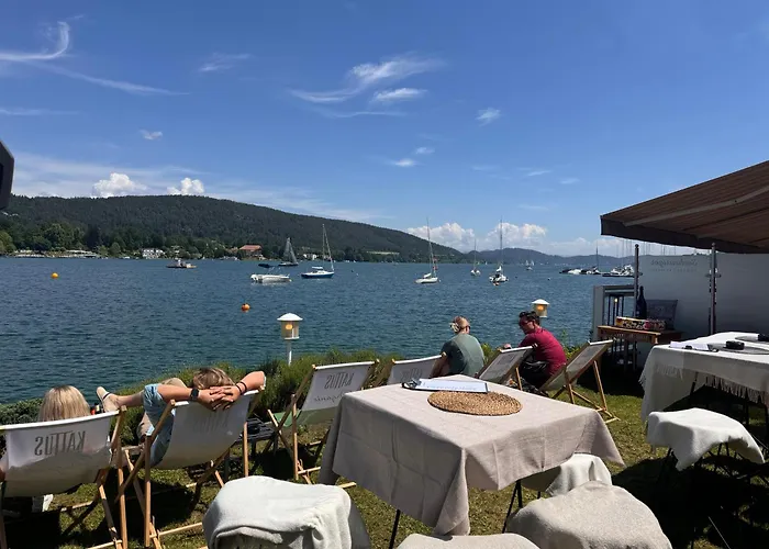 Strandhaus Am Woerthersee * Velden am Woerthersee
