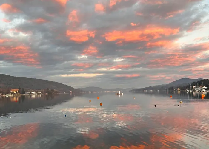 Strandhaus Am Woerthersee * Velden am Wörthersee