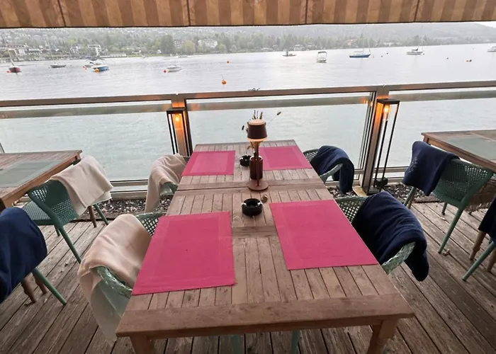 Strandhaus Am Woerthersee Hotel