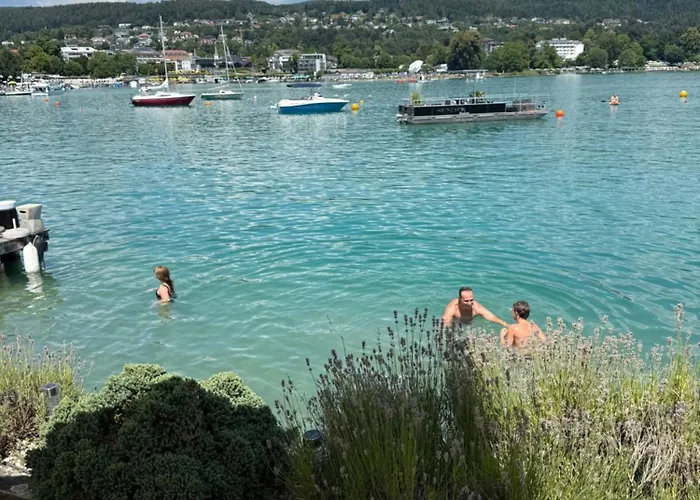 Strandhaus Am Woerthersee Hotel *